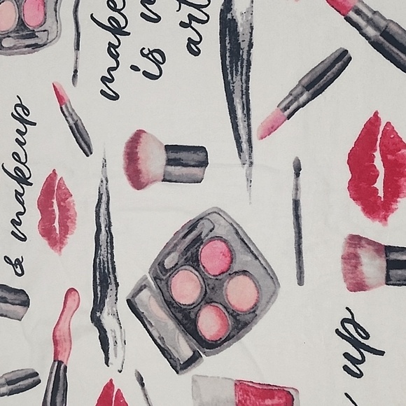 Towel - Picture 5 of 7